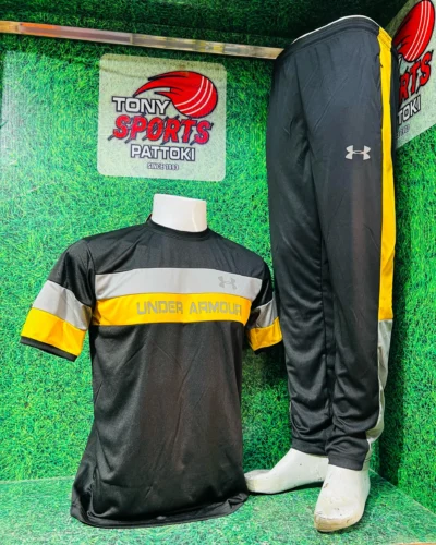 UNDER ARMOUR TRACKSUIT (DRI-FIT) SMOOTH FABRIC BLACK