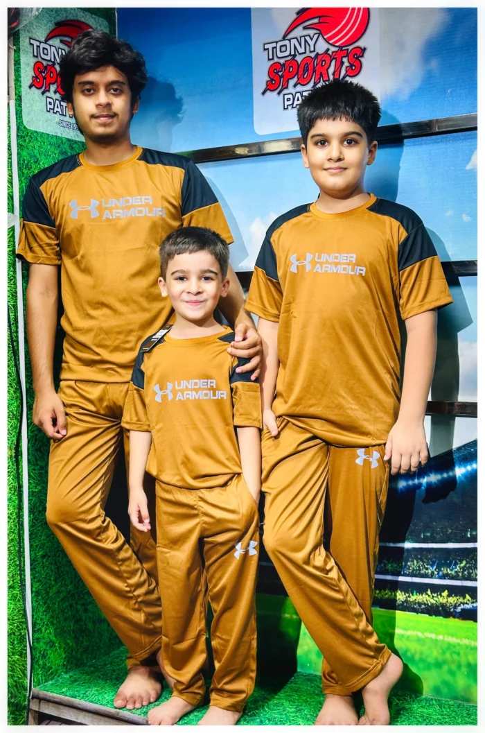 SUMMER TRACKSUIT FOR MEN AND JUNIOR IMPORTED DRI-FIT STUFF