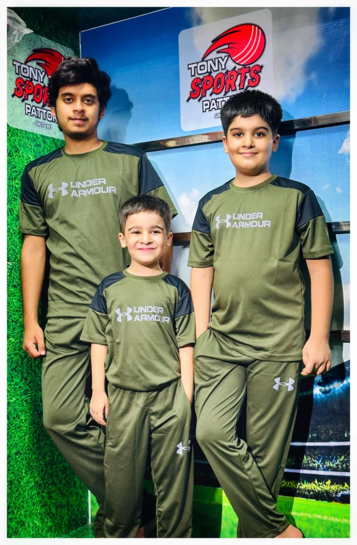 SUMMER TRACKSUIT FOR MEN AND JUNIOR IMPORTED DRI-FIT STUFF